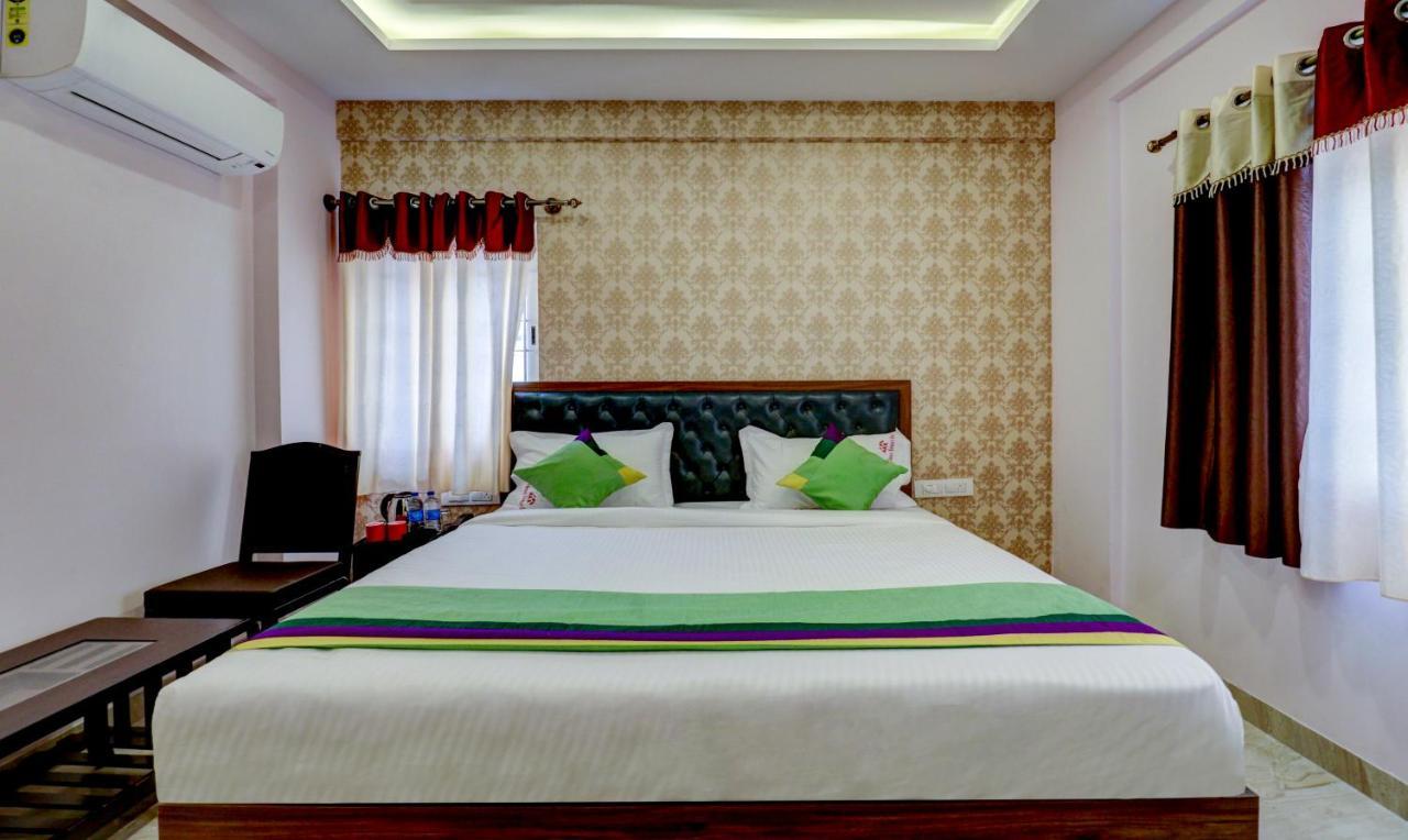 Treebo Three Street Inn Бангалор Екстериор снимка