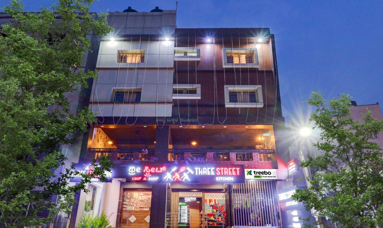 Treebo Three Street Inn Бангалор Екстериор снимка